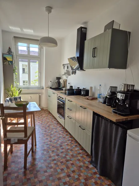 Nachmieter/in für 2-Zimmer-Wohnung im Samariterkiez (Friedrichshain) gesucht - Ablösesumme 2500,-€ — photo 1